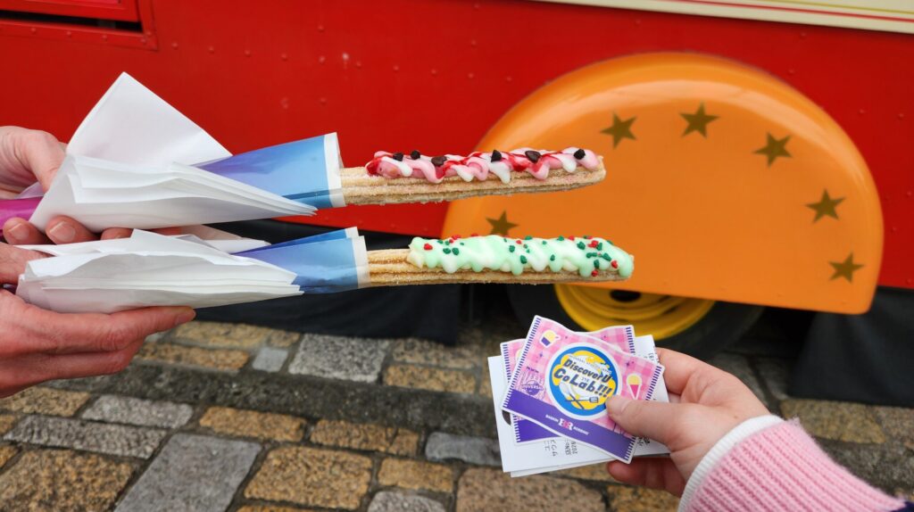 ①サーティワン・チュリトス～ポッピングシャワー～
②サーティワン・チュリトス～ラブポーションサーティワン～