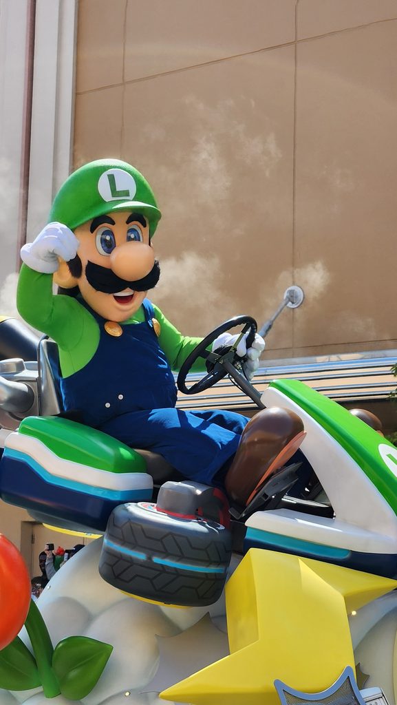 ルイージのコスプレ