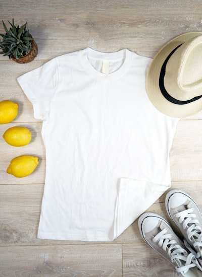 Tシャツ