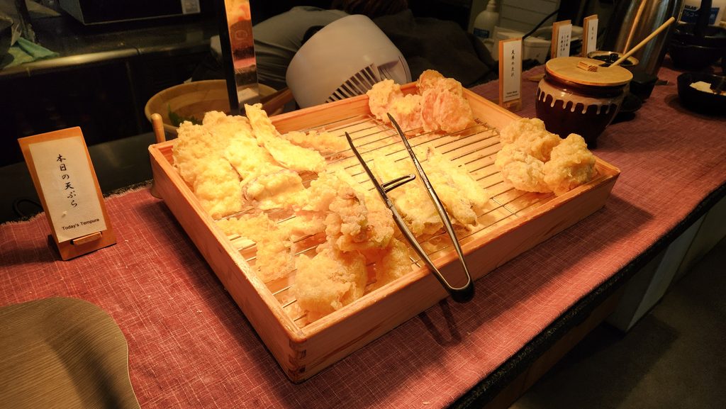 朝食